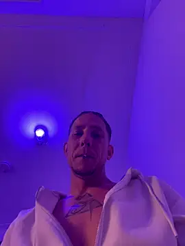TitanNoir online show from May 26, 2026, 10:50 pm