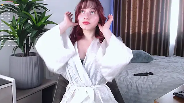 MinaGlow online show from March 13, 2026, 1:01 am