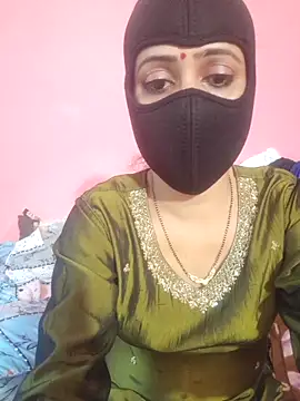 Couple hot999 online show from May 10, 2026, 8:08 am