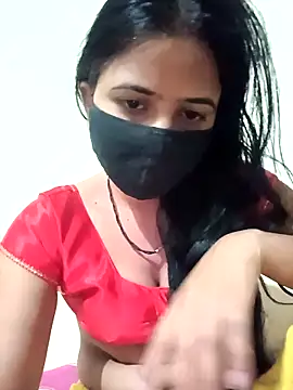 Snapshot of Poojalodhi_567 chatting on March 4, 2026, 2:45 pm Poojalodhi 567 online show from March 4, 2026, 2:45 pm