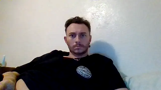 Snapshot of TallHungandCloudy69 chatting on March 12, 2026, 8:31 am TallHungandCloudy69 online show from March 12, 2026, 8:31 am