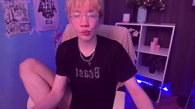 Snapshot of SKAIRAS_SKY chatting on March 2, 2026, 1:51 pm SKAIRAS SKY online show from March 2, 2026, 1:51 pm