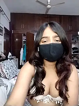 Ishaa 22 online show from April 6, 2026, 5:58 pm