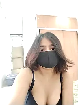 Ishaa 22 online show from April 26, 2026, 9:51 am