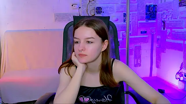 KellieBanshe online show from June 9, 2026, 4:24 am