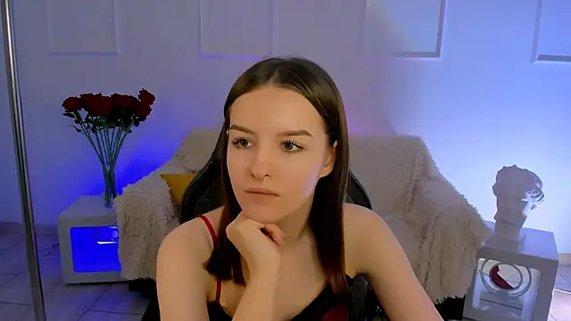 KellieBanshe online show from June 27, 2026, 4:17 am