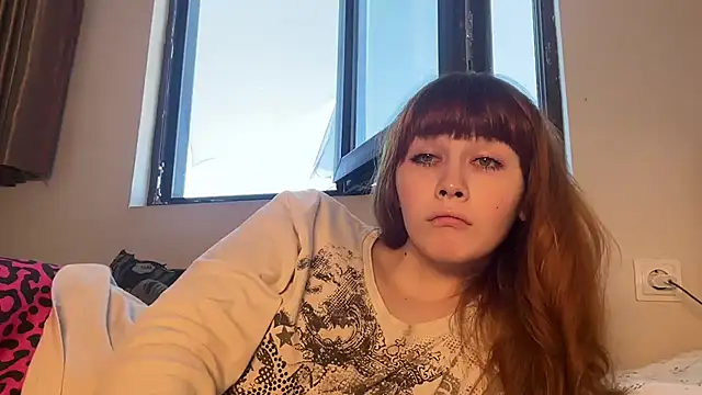 Snapshot of AlexaGudz chatting on July 9, 2026, 9:02 am AlexaGudz online show from July 9, 2026, 9:02 am