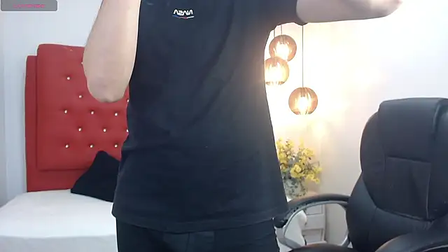 Roccoallegeri online show from March 19, 2026, 12:31 pm