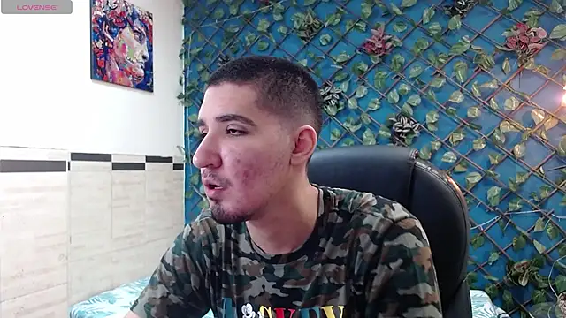 Roccoallegeri online show from April 21, 2026, 12:00 pm