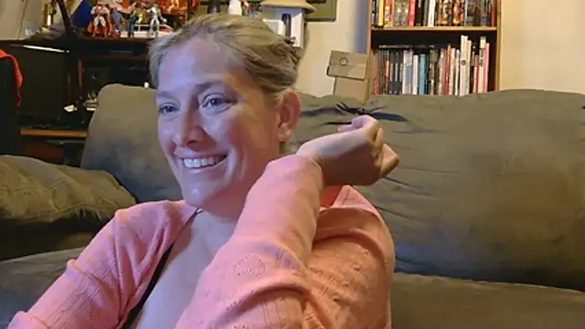 MistyMountains96 online show from June 1, 2026, 3:19 am