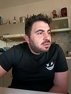 bear skinny online show from March 25, 2026, 4:57 pm