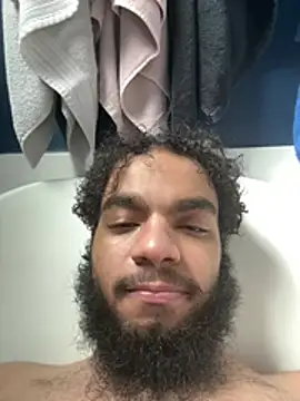 Snapshot of TheBigGrower chatting on March 2, 2026, 7:21 pm TheBigGrower online show from March 2, 2026, 7:21 pm