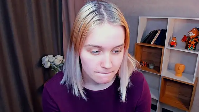 AveIinaStromain online show from March 3, 2026, 11:05 am