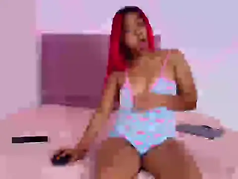 Peliroja lustrum online show from April 10, 2026, 8:24 pm