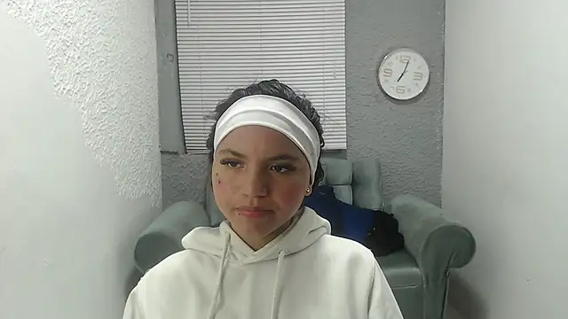 kimmyfuckass online show from May 6, 2026, 12:43 pm