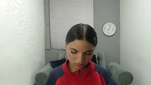 kimmyfuckass online show from May 12, 2026, 12:13 pm