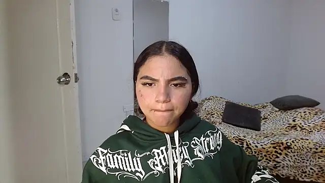 kimmyfuckass online show from July 21, 2026, 1:02 pm