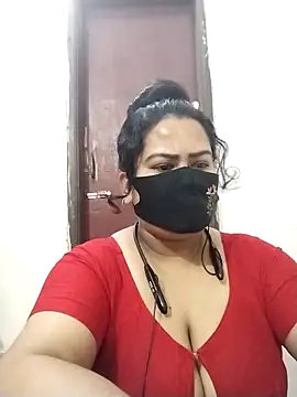 Star--Girl online show from April 10, 2026, 4:12 pm