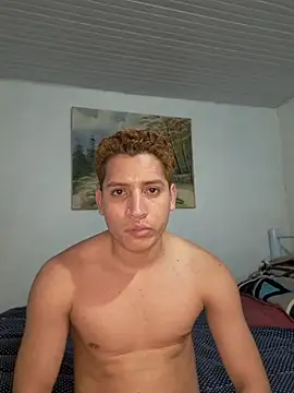 Snapshot of franhot25 chatting on March 12, 2026, 7:14 am franhot25 online show from March 12, 2026, 7:14 am