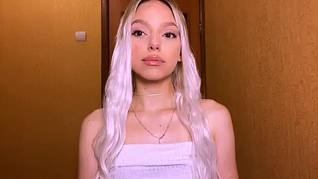 YawingSanguine online show from March 15, 2026, 5:08 pm