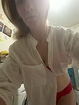 Secret Ladyx online show from May 31, 2026, 4:09 am