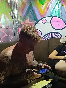 drednasty online show from June 25, 2026, 5:07 am