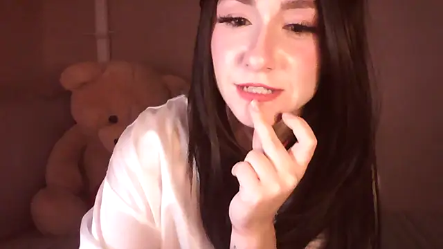 NicoleSerafini08 online show from March 3, 2026, 7:42 pm