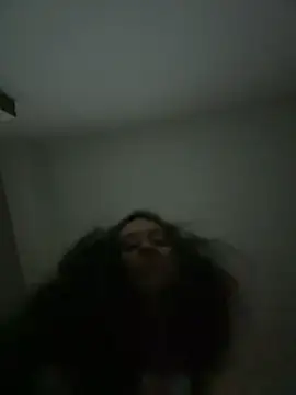 Geovana blan online show from April 12, 2026, 9:14 am