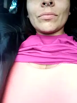 KendraBoss online show from April 5, 2026, 9:12 pm