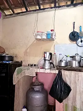 Sraveneno online show from April 14, 2026, 10:21 am