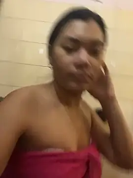 Sweetroseof online show from March 29, 2026, 2:06 pm