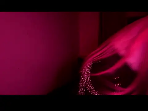 Kamillyz online show from March 6, 2026, 2:08 am