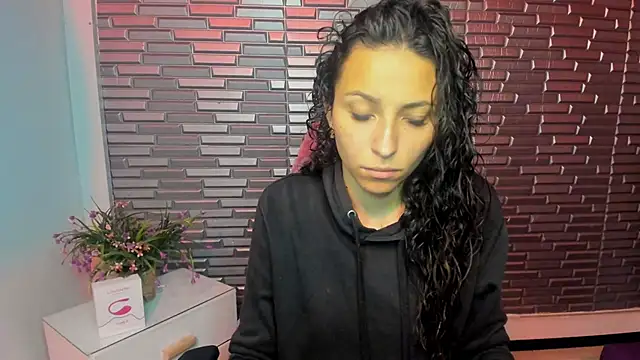 Ana maria 08 online show from April 1, 2026, 2:47 pm