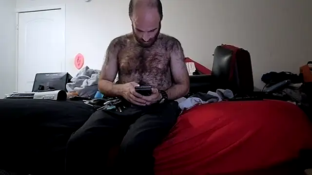 CirclingClass online show from December 3, 2025, 10:57 am