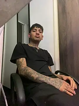 Thiago noir online show from March 19, 2026, 1:42 am