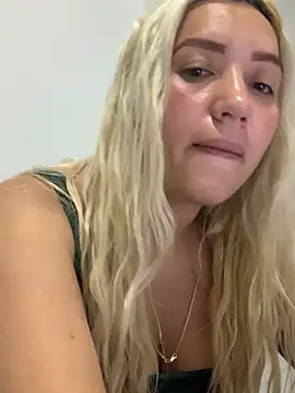 RODRI215 online show from March 5, 2026, 3:57 am