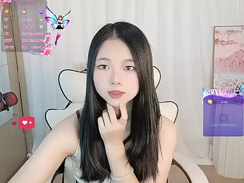 Noelle-2007 online show from March 15, 2026, 8:42 am