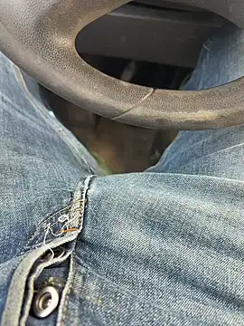 Snapshot of NonrigidFolderol chatting on March 5, 2026, 11:28 am NonrigidFolderol online show from March 5, 2026, 11:28 am