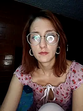 susanhottie1 online show from April 5, 2026, 3:04 am