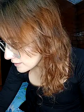 susanhottie1 online show from April 10, 2026, 2:11 pm