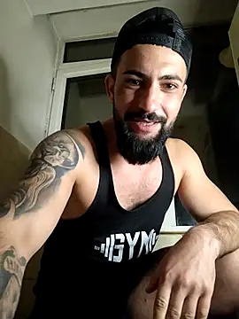 Snapshot of Tommy_Porn_ chatting on April 23, 2026, 10:12 pm Tommy Porn online show from April 23, 2026, 10:12 pm