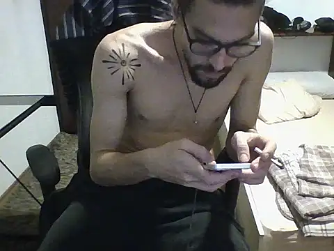 psycrema online show from April 1, 2026, 10:18 pm