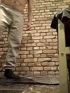 youp8444 online show from March 8, 2026, 10:24 pm