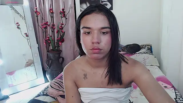 Candyy doll   online show from March 23, 2026, 8:24 pm