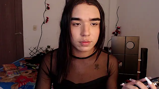 Candyy doll   online show from May 4, 2026, 5:03 am