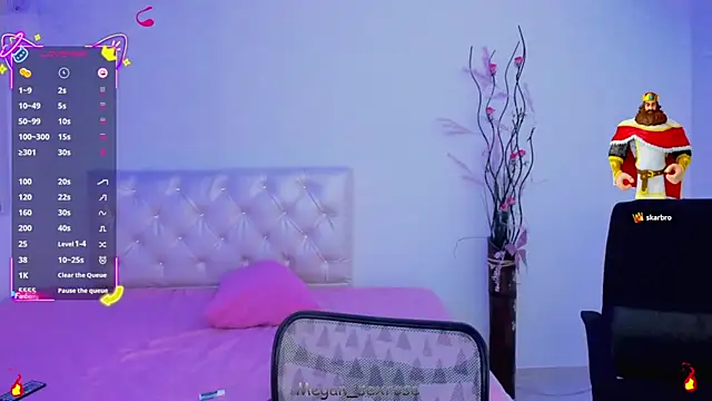 Megan sexrosse online show from April 22, 2026, 4:04 am