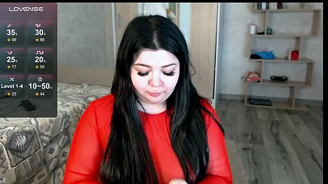 KimSiniza online show from May 6, 2026, 11:48 am
