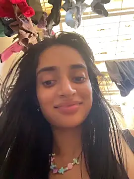 Snapshot of leilani_X chatting on May 9, 2026, 2:33 pm leilani X online show from May 9, 2026, 2:33 pm