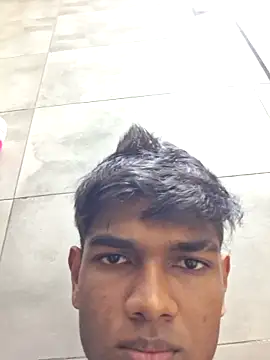 Luzy 99 online show from March 12, 2026, 9:43 pm