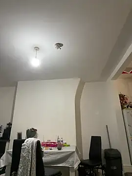 Giullyaxxx online show from March 13, 2026, 1:18 pm